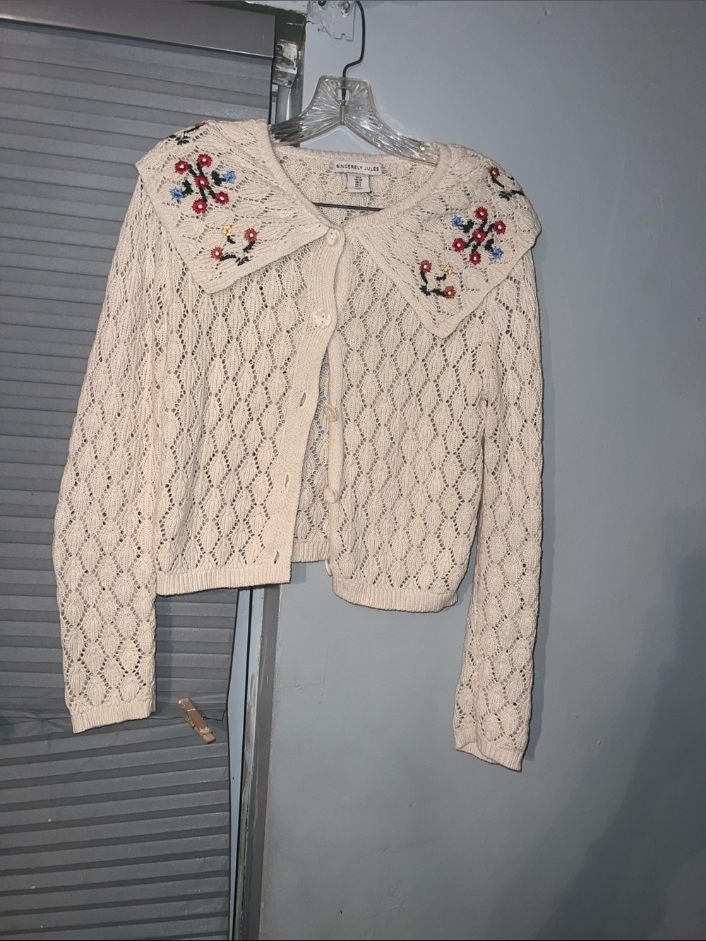 Sincerly Jules Cream Knit Cardigan with Embroidered Collar - Picture 3 of 10